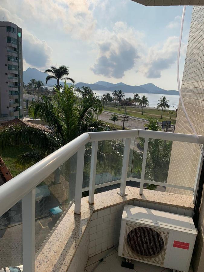 Apartamento Em Caraguatatuba Em Frente A Praia Exterior foto
