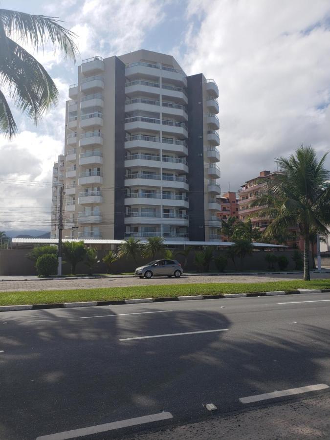 Apartamento Em Caraguatatuba Em Frente A Praia Exterior foto